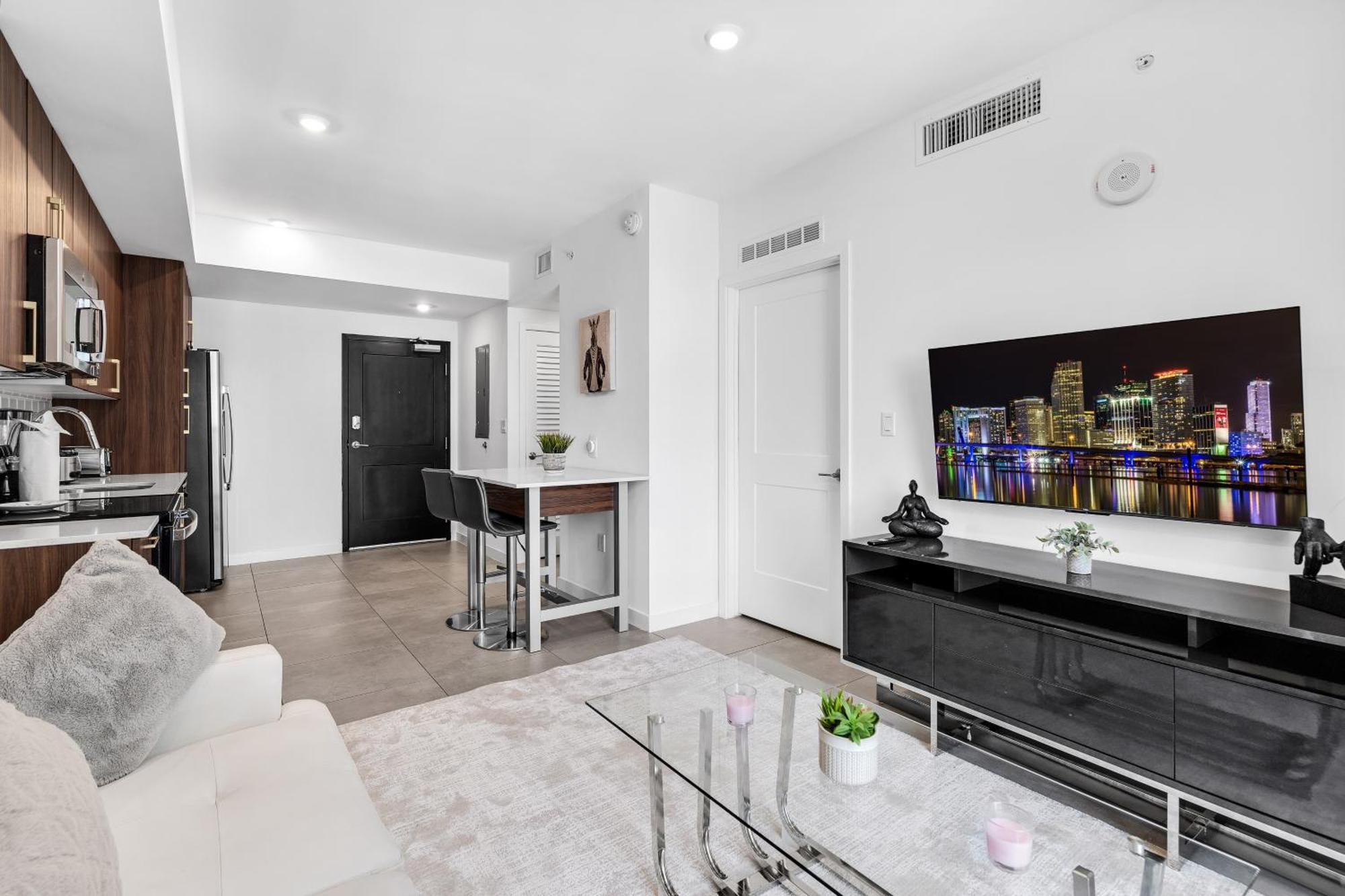 شقة Prime Location 1-Bed Retreat With Free Parking ميامي المظهر الخارجي الصورة